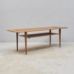 1436 7013 COFFEE TABLE